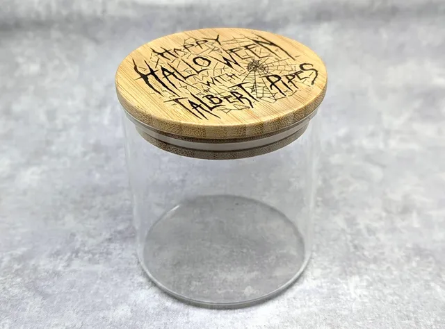 Talbert Halloween humidor tobakk gravert korthold