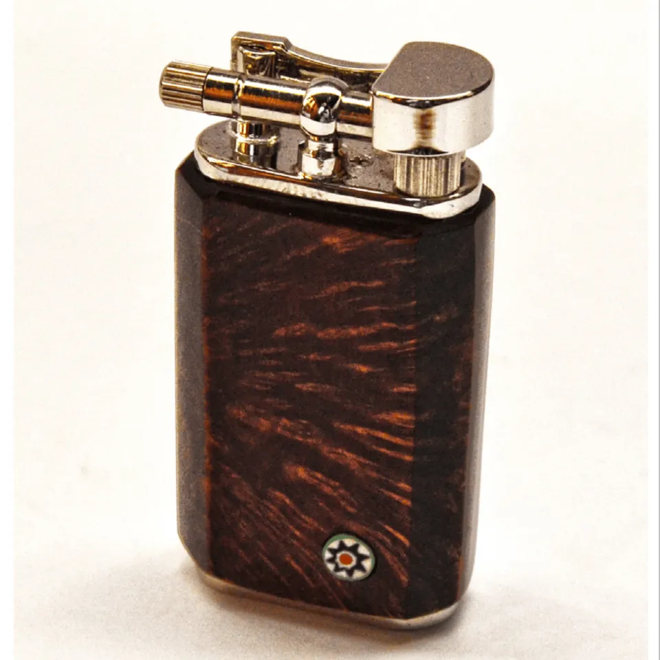 Mastro de Paja Handmade pipelighter messing briar