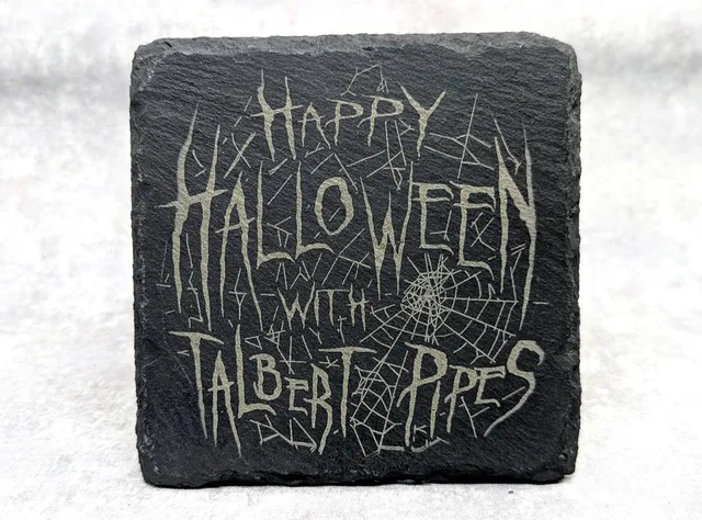 Talbert Halloween glassunderlag skifer sort gravert