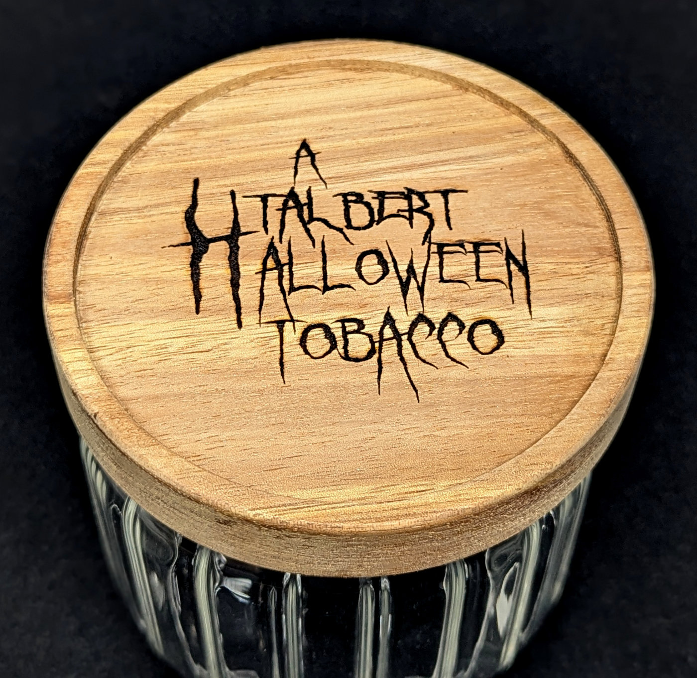 Talbert Halloween humidor tobakkboks gravert