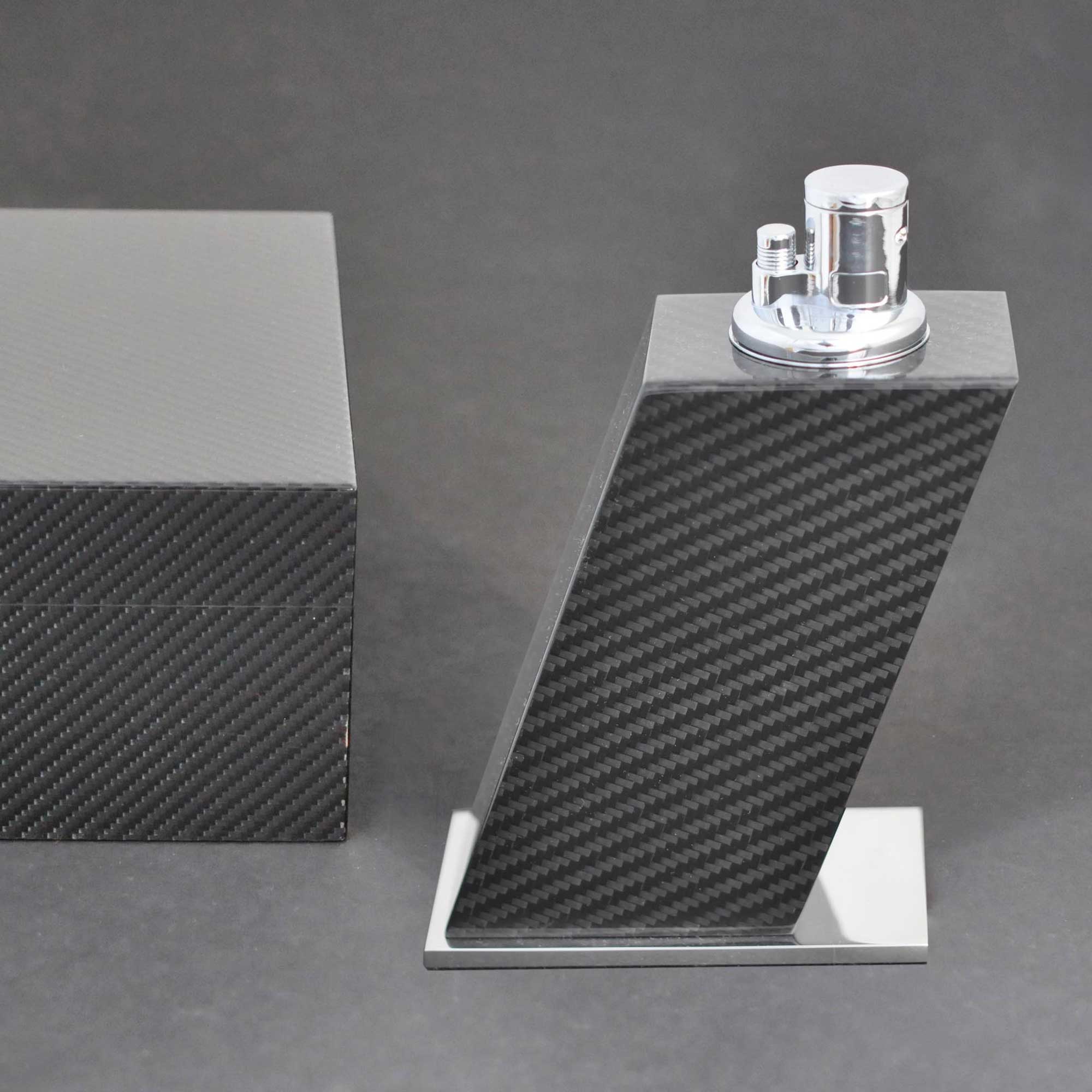 Elie Bleu Carbon bordlighter karbon trippelflamme