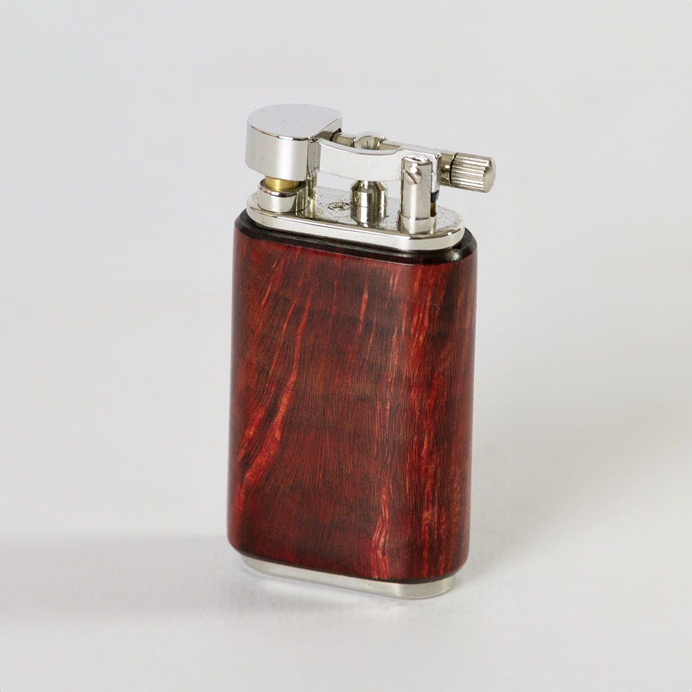 Mastro de Paja lighter messing briar bensin