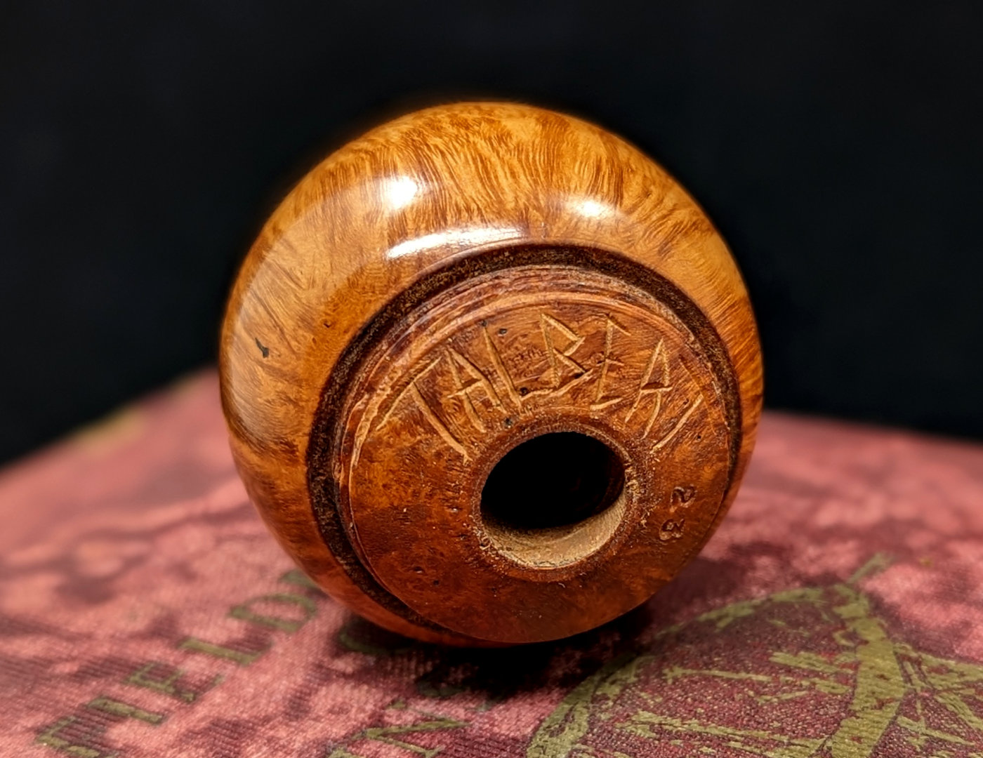 Talbert Pipes Falcon Bowl 2 pipehode gjenget hånddreid
